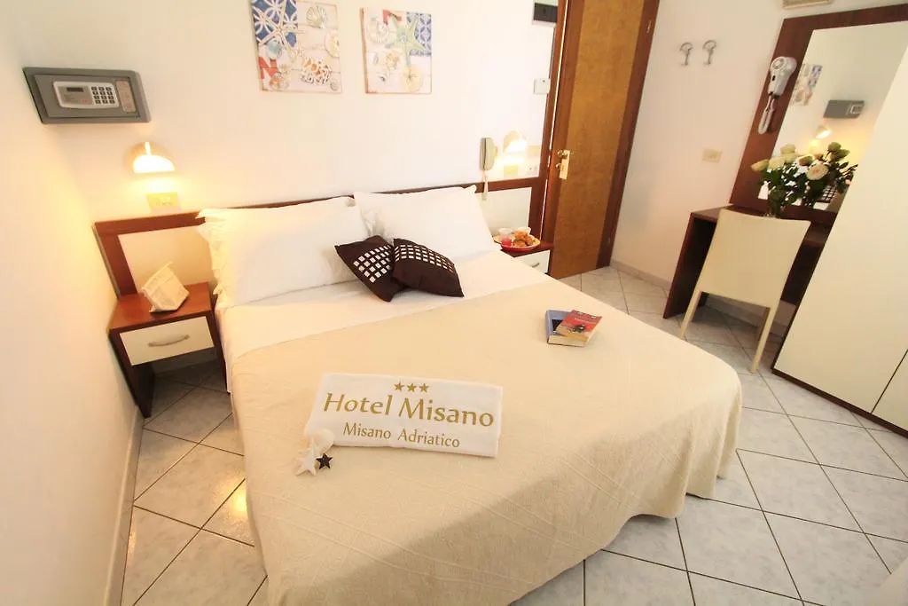 Hotel Misano Мизано-Адриатико